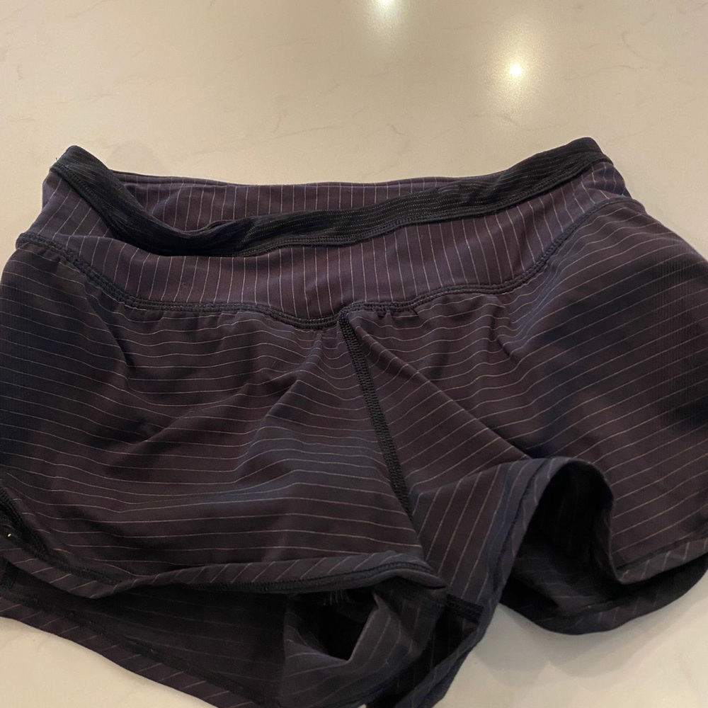 Lululemon size 2 shorts